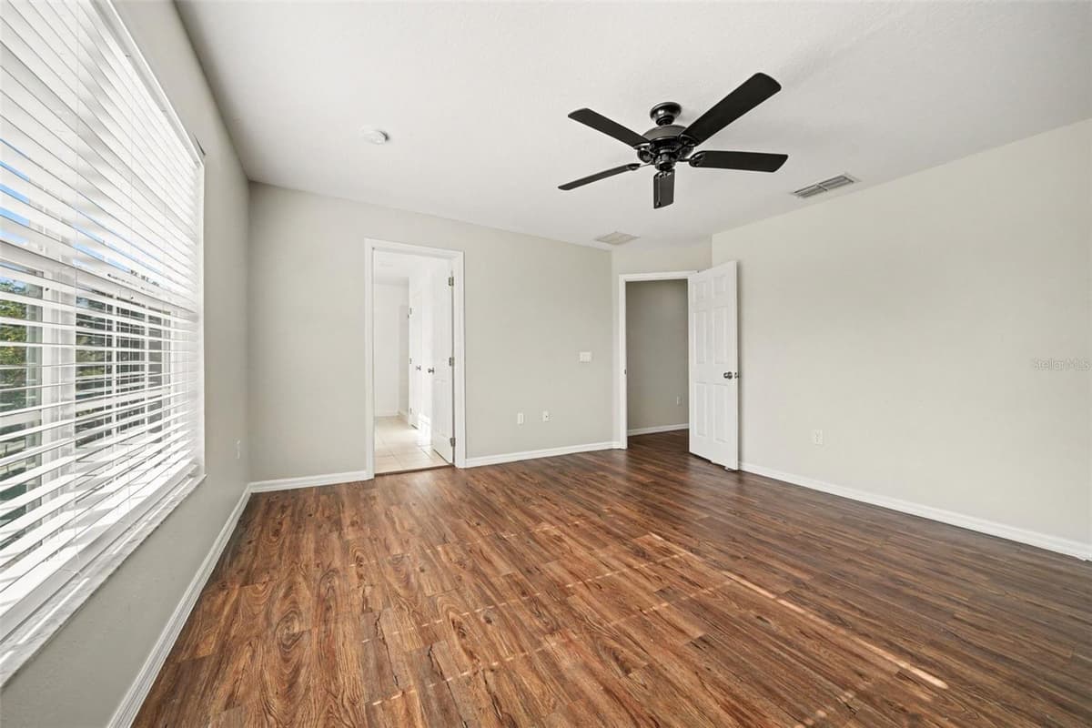 3606 SANCTUARY DRIVE — photo 14 of 26