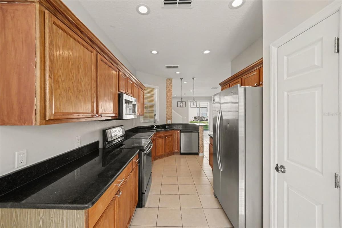 3606 SANCTUARY DRIVE — photo 7 of 26