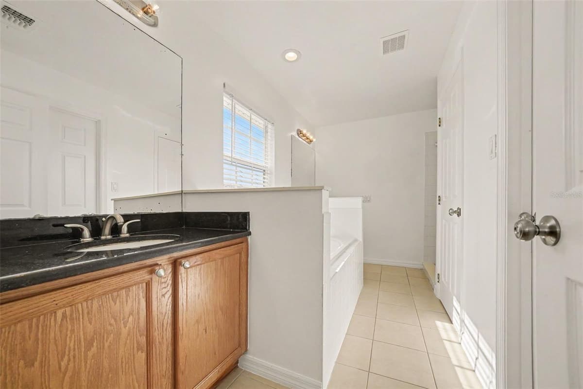 3606 SANCTUARY DRIVE — photo 15 of 26