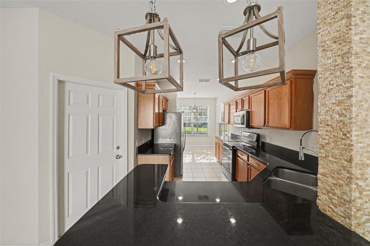 3606 SANCTUARY DRIVE — photo 6 of 26