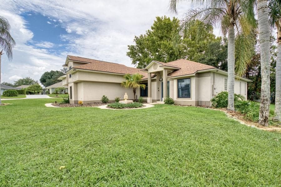 10537 VERSAILLES BOULEVARD — photo 38 of 40