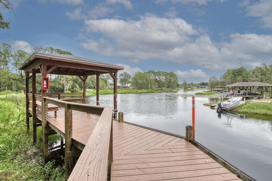 10537 VERSAILLES BOULEVARD — photo 33 of 40