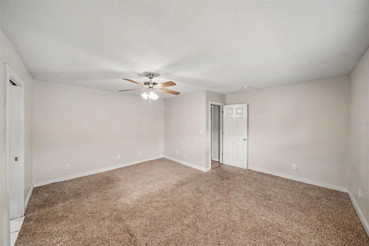 920 DR MARTIN LUTHER KING JR BOULEVARD — photo 11 of 21