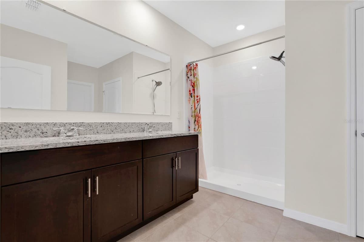 1735 PARK SIDE AVENUE — photo 12 of 28