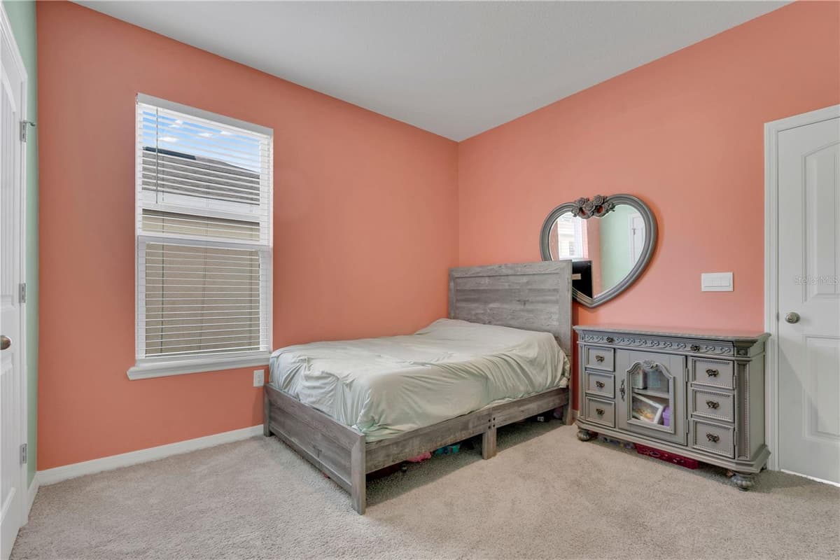 1621 PARK SIDE AVENUE — photo 15 of 35