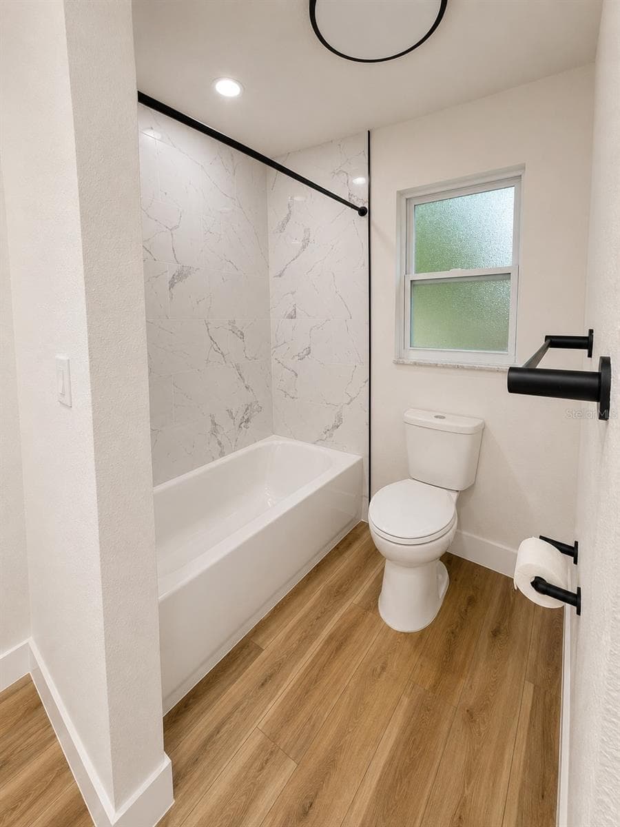 958 ORANGE AVENUE — photo 17 of 27