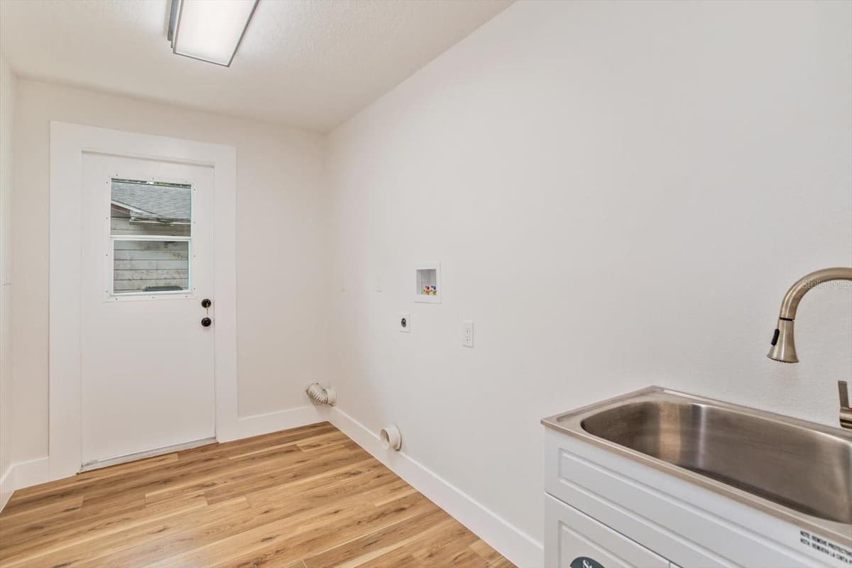 958 ORANGE AVENUE — photo 21 of 27