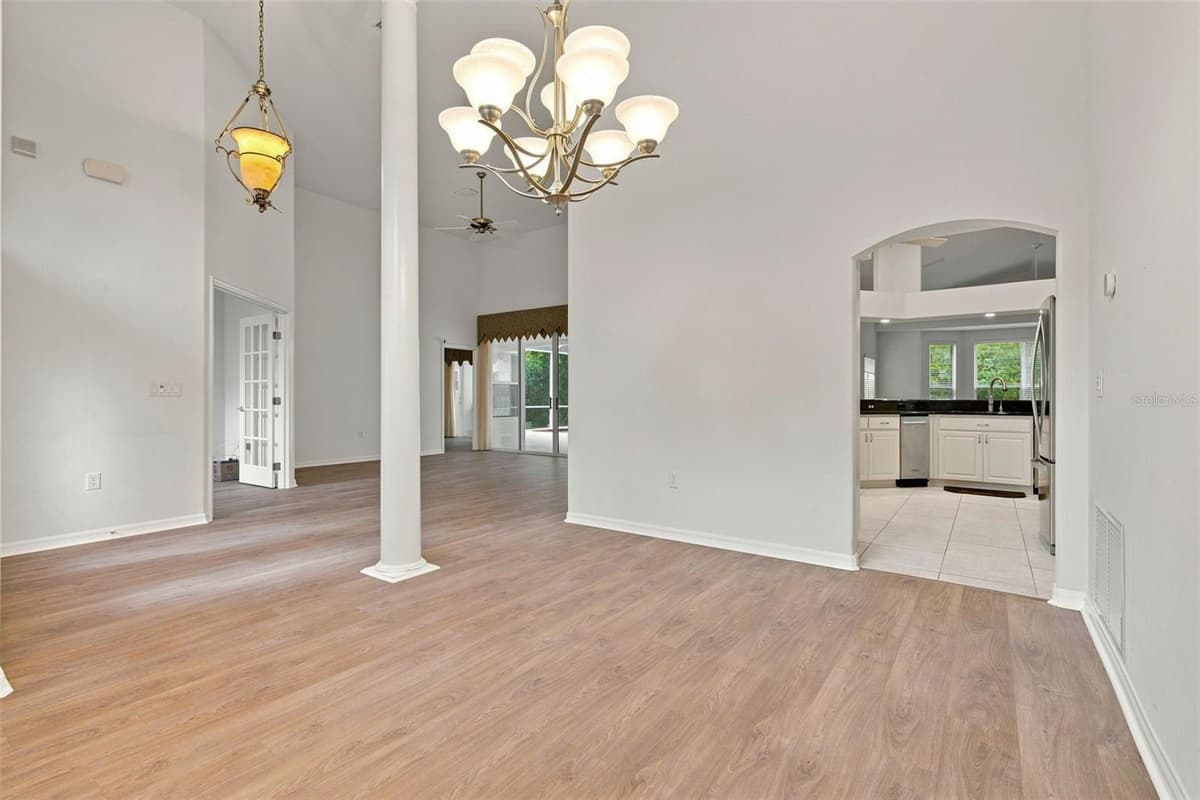 3210 RENO WAY — photo 17 of 76