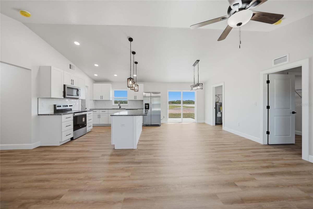 6894 SW MIAMI AVENUE — photo 7 of 18