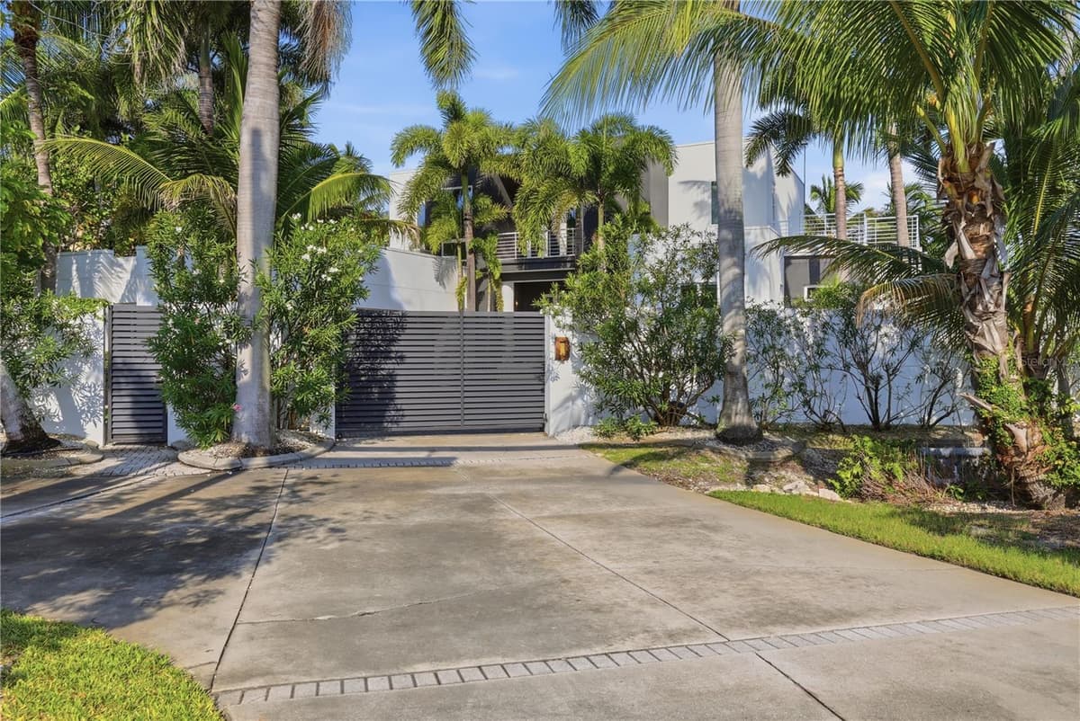 1475 JOHN RINGLING PARKWAY — photo 56 of 73