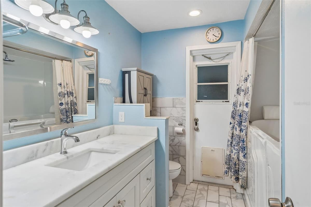 7640 VILLAGE GREEN DR — photo 21 of 28
