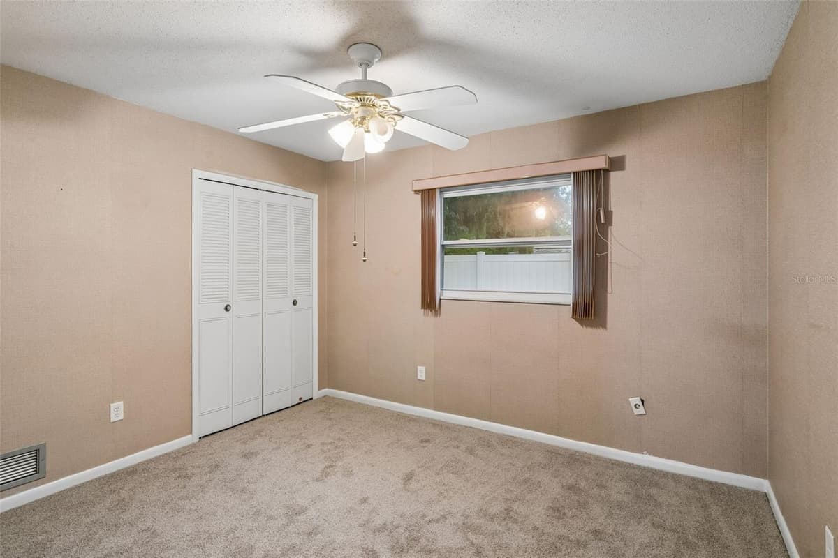 7640 VILLAGE GREEN DR — photo 17 of 28