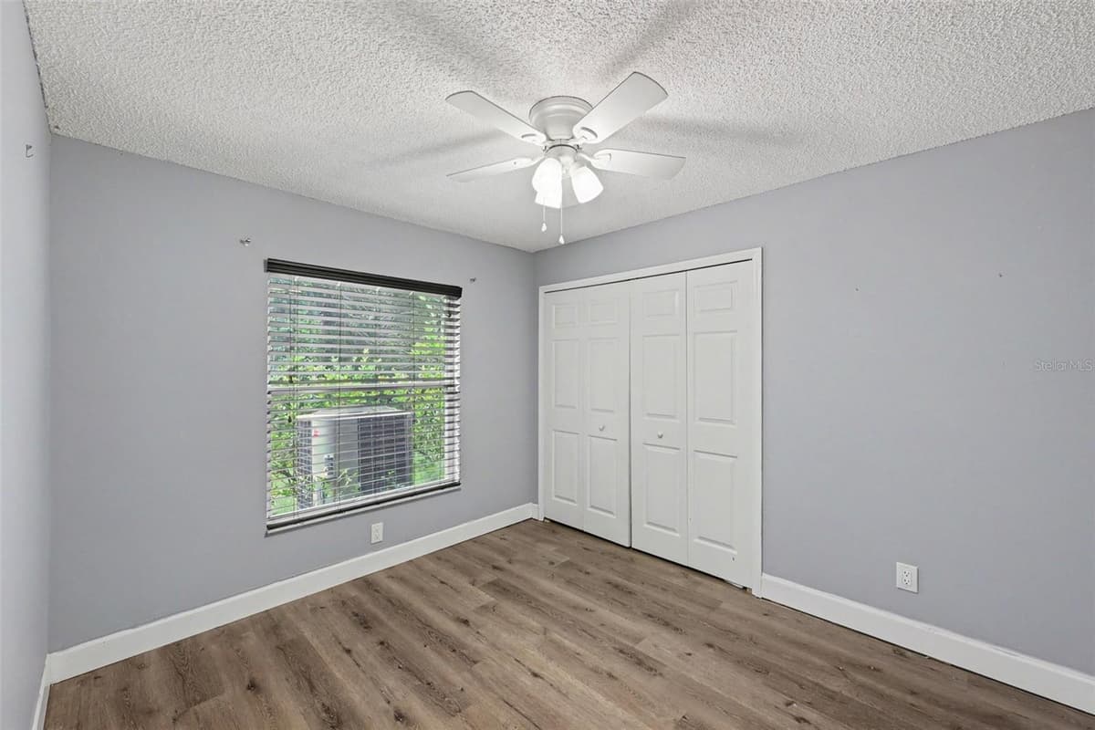6289 LEONARD AVENUE — photo 19 of 31