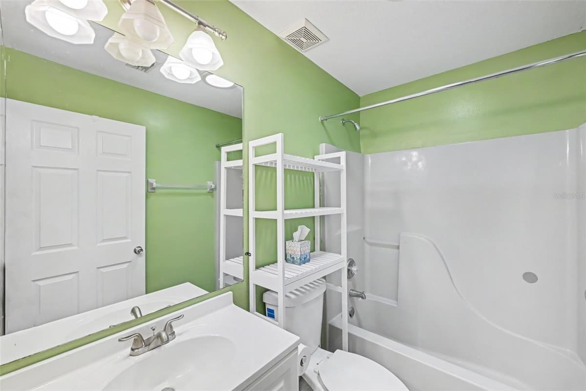 6289 LEONARD AVENUE — photo 23 of 31