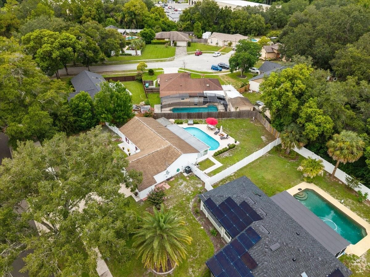 328 PANAMA CIRCLE — photo 40 of 45