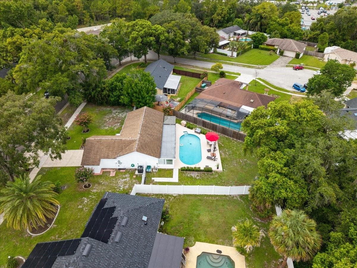 328 PANAMA CIRCLE — photo 34 of 45