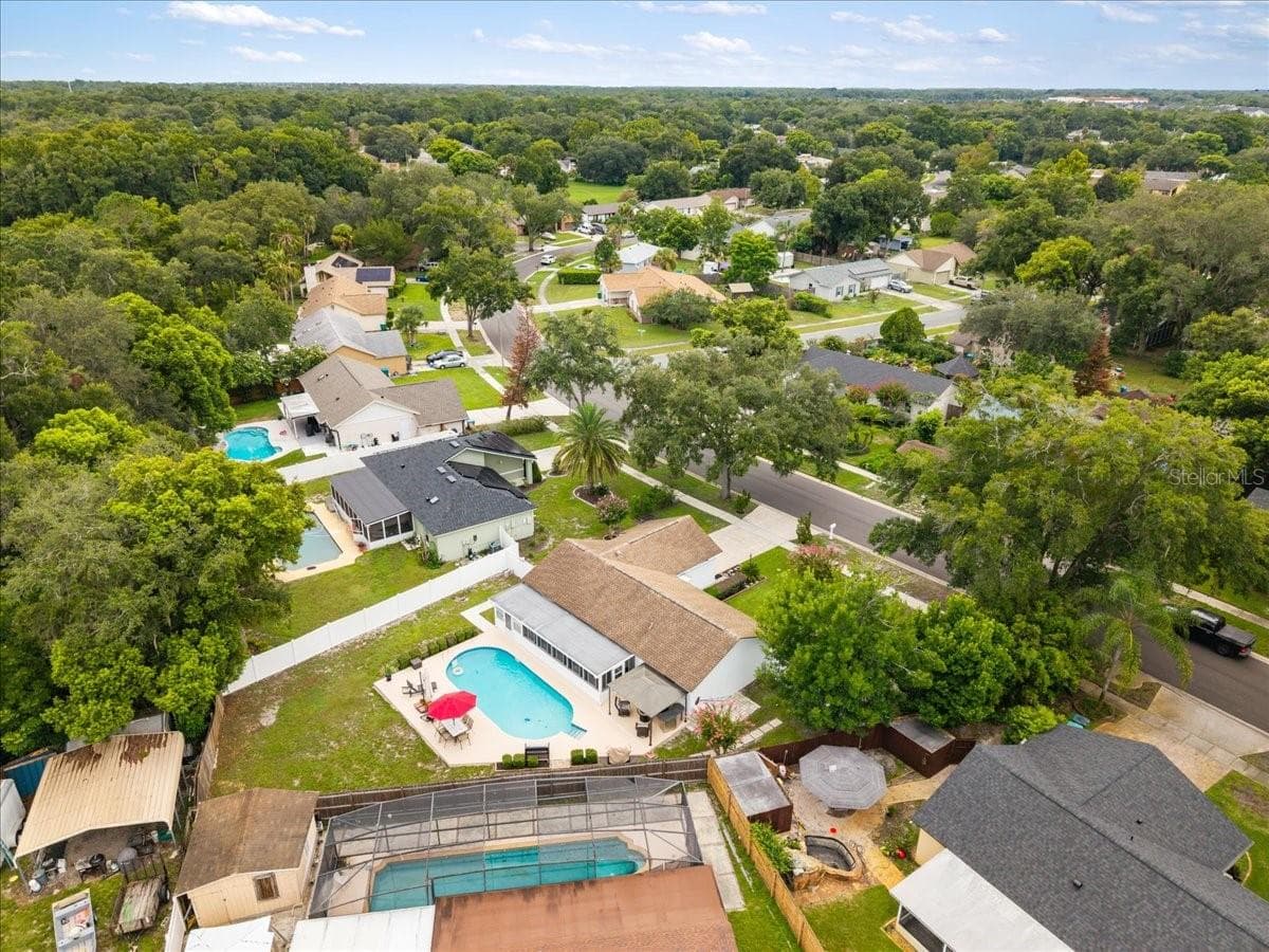 328 PANAMA CIRCLE — photo 35 of 45