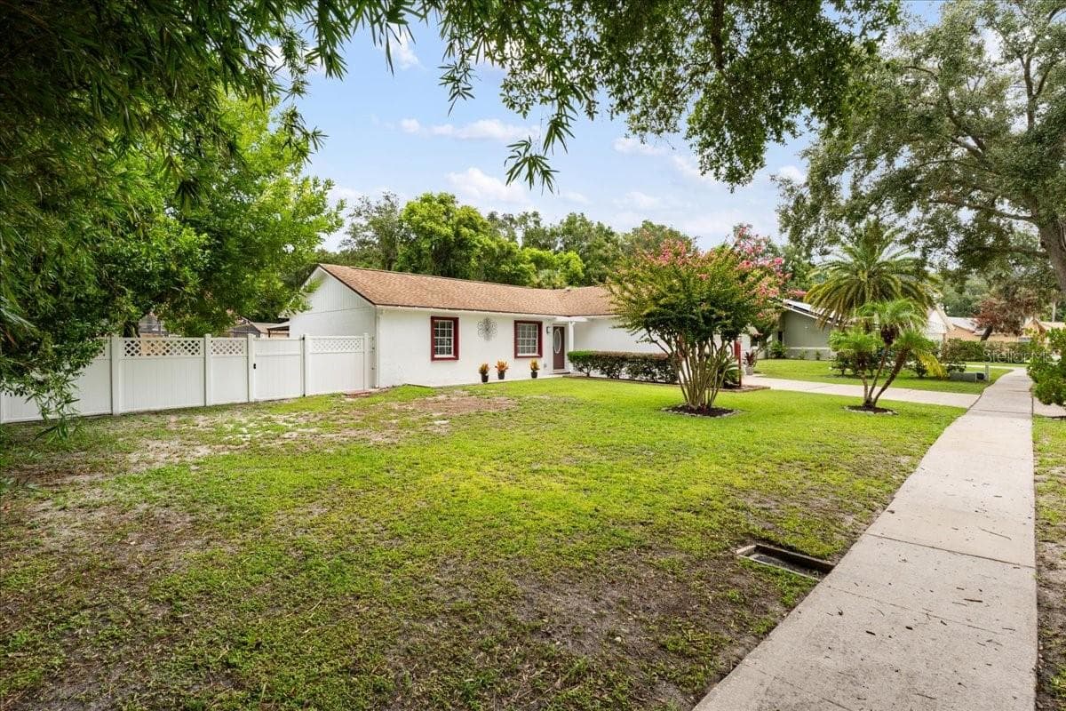 328 PANAMA CIRCLE — photo 42 of 45