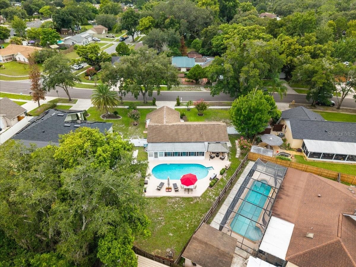 328 PANAMA CIRCLE — photo 3 of 45