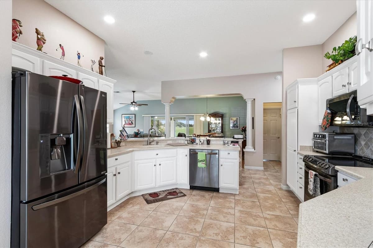 2314 CALLAWAY DRIVE — photo 9 of 40