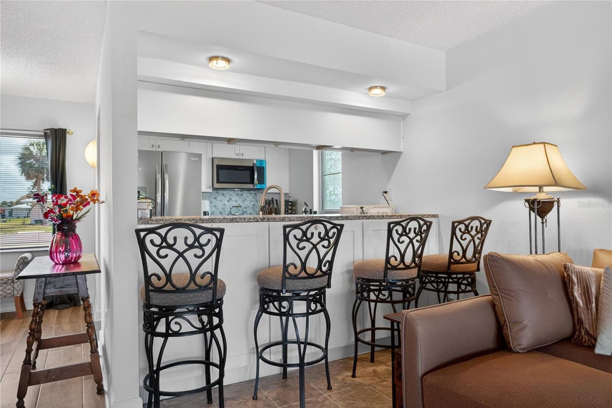 11607 KINGFISHER COURT — photo 14 of 50