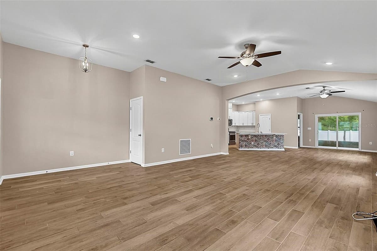 65 LOB WEDGE LANE — photo 7 of 32