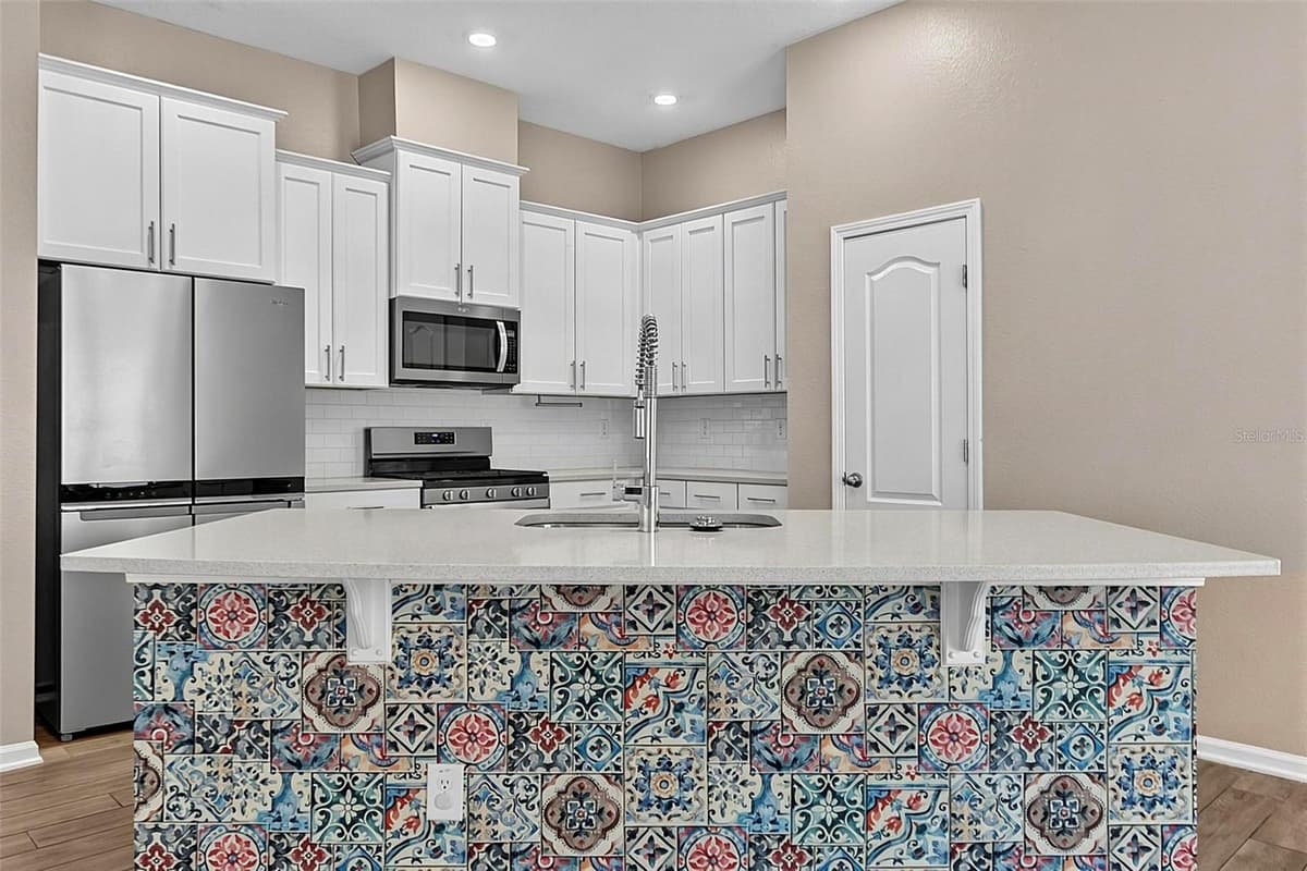 65 LOB WEDGE LANE — photo 9 of 32