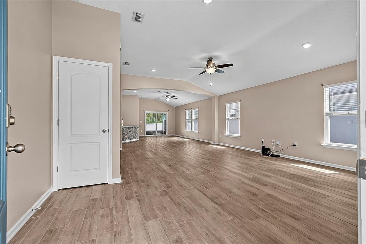 65 LOB WEDGE LANE — photo 6 of 32