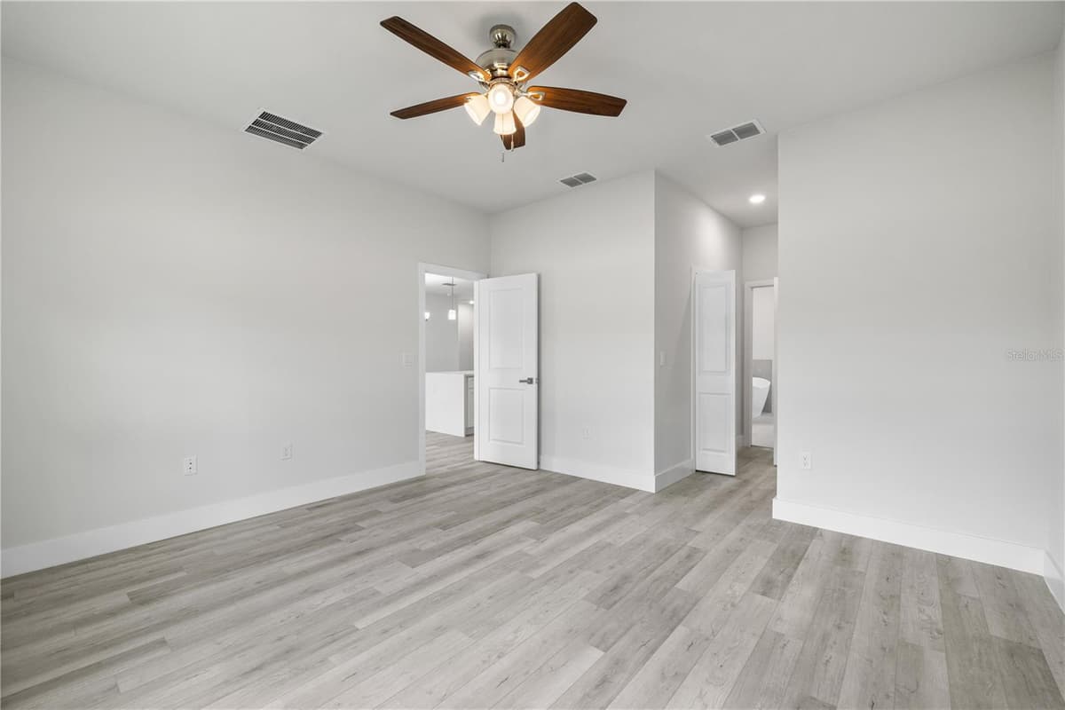 2210 149TH LANE — photo 19 of 24