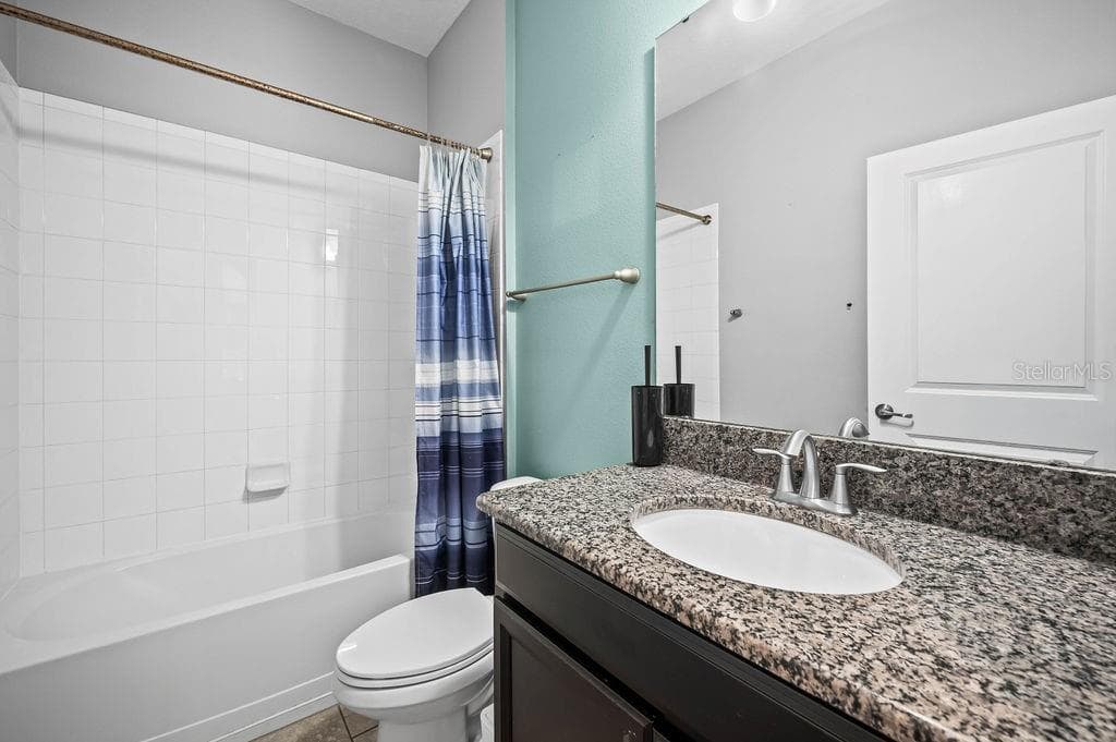 4538 CORTLAND DRIVE — photo 35 of 40