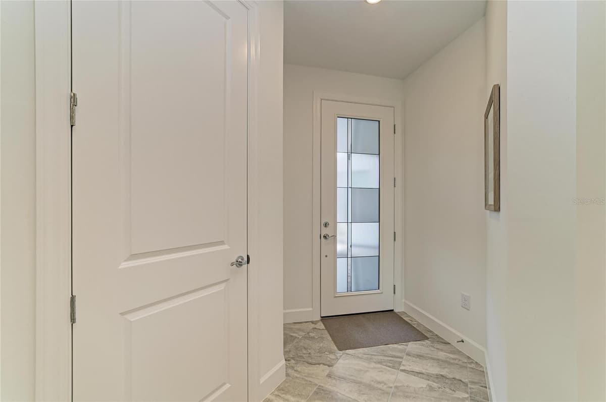 18808 INDIAN ROCK PLACE — photo 15 of 62