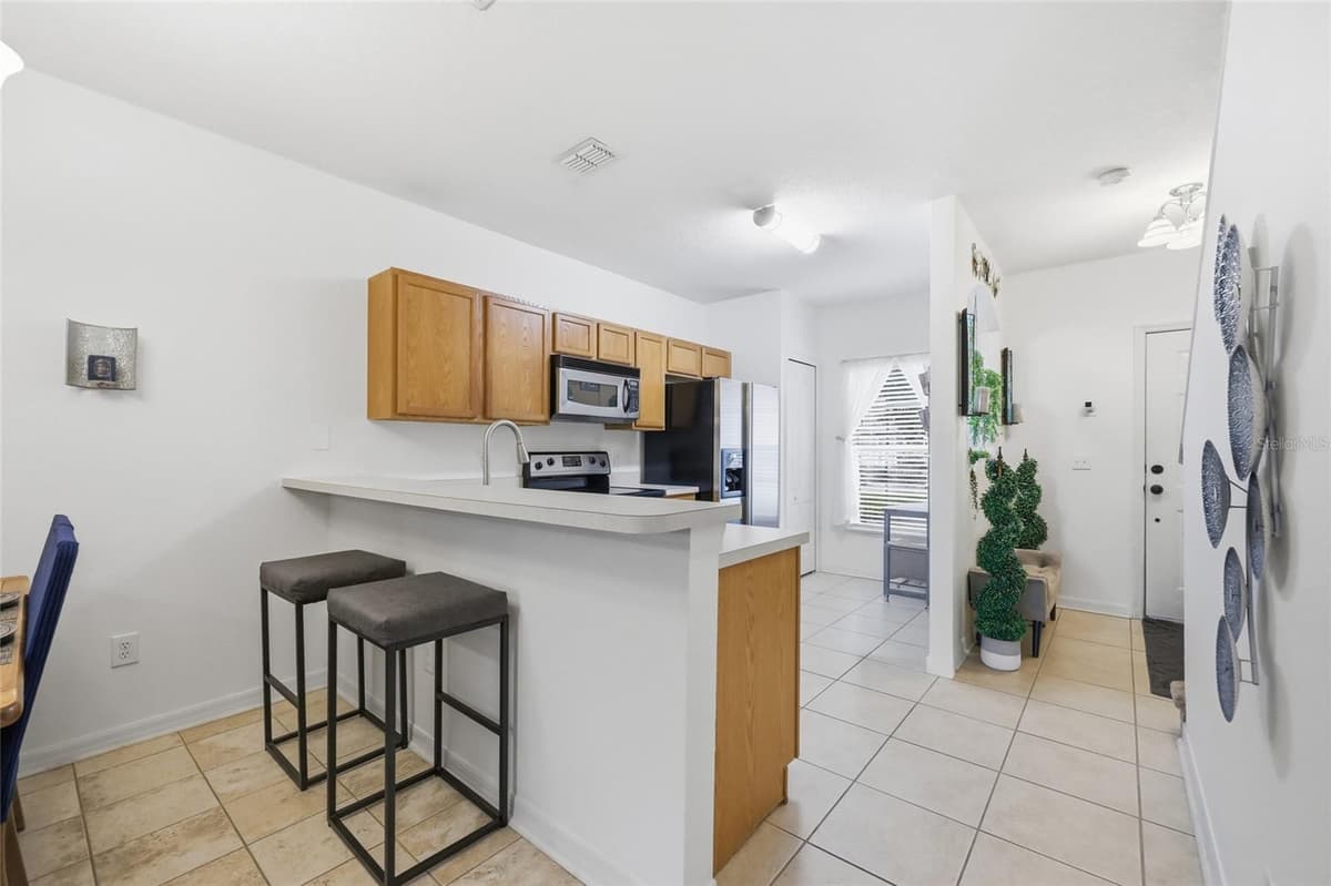 417 WILTON CIRCLE — photo 11 of 37