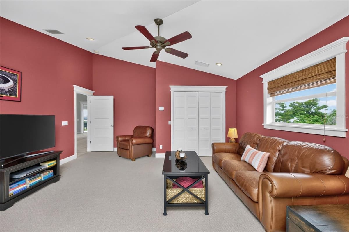 4219 SPIRE STREET — photo 32 of 79