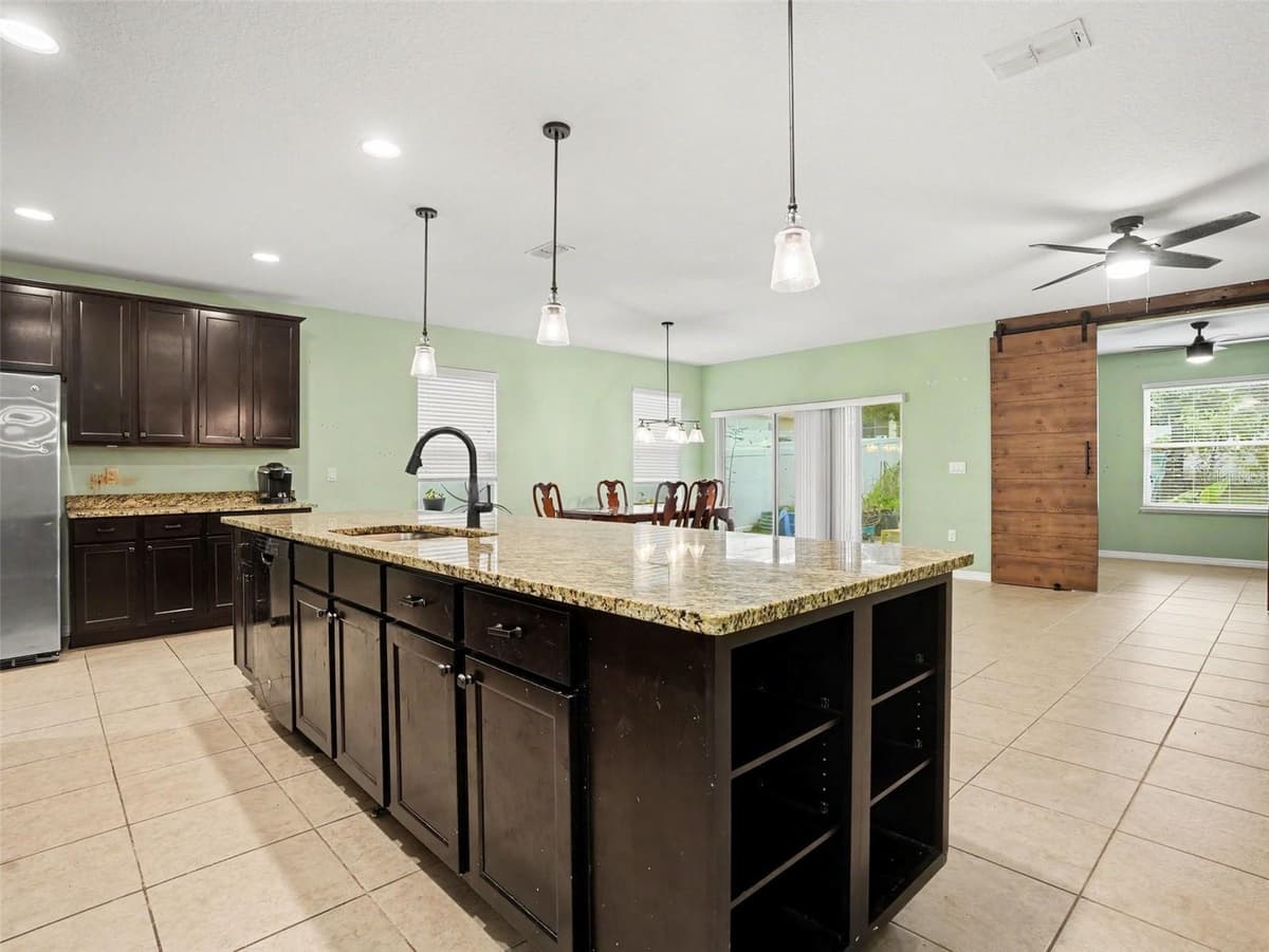 243 MILESTONE DRIVE — photo 11 of 27