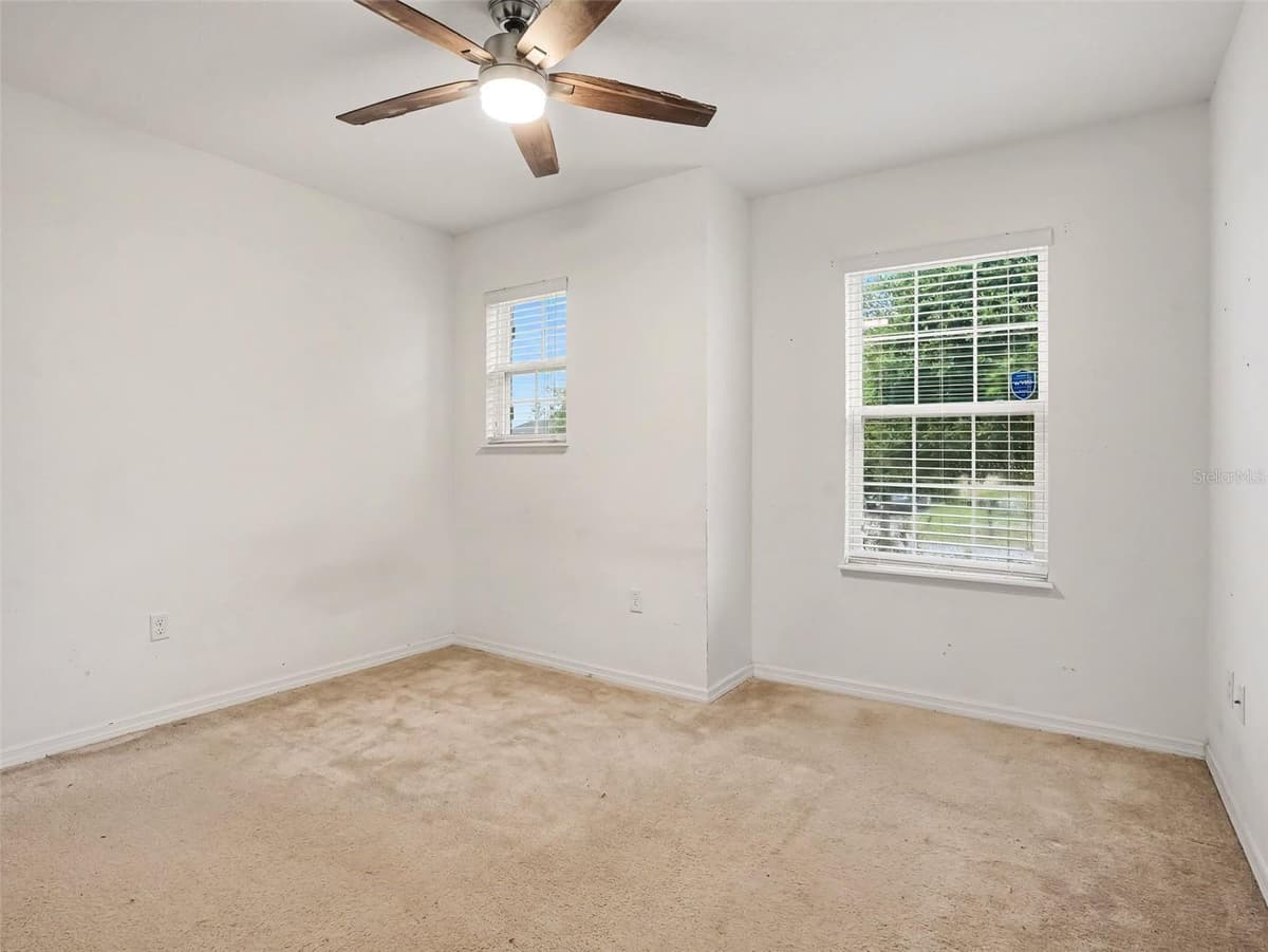 243 MILESTONE DRIVE — photo 22 of 27
