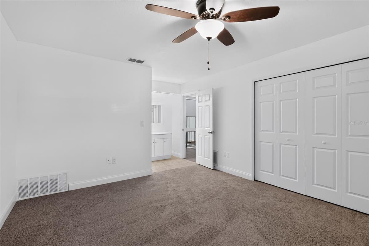7025 COGNAC DRIVE — photo 26 of 34