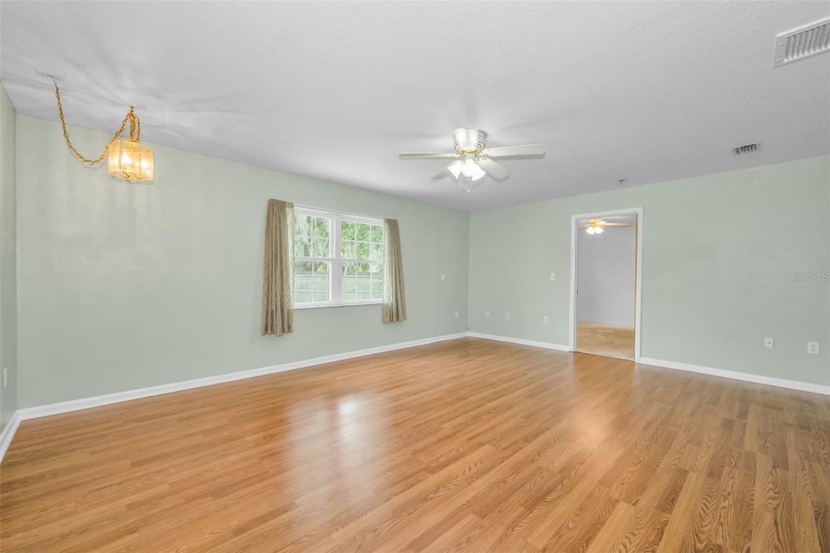 7326 LEHIGH COURT — photo 14 of 45