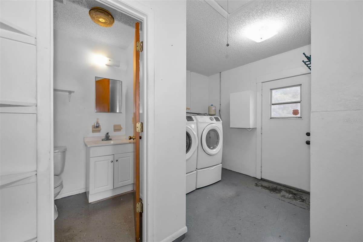 7326 LEHIGH COURT — photo 24 of 45