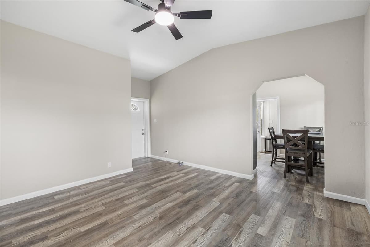 8616 SHIRLEY DRIVE — photo 7 of 34