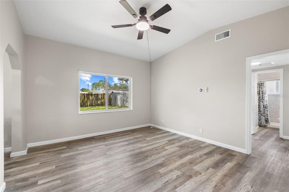 8616 SHIRLEY DRIVE — photo 3 of 34