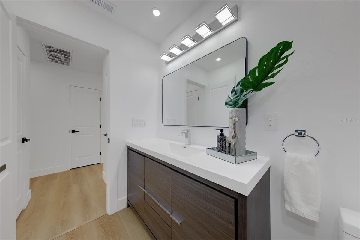 3042 KAPOK KOVE DRIVE — photo 47 of 65