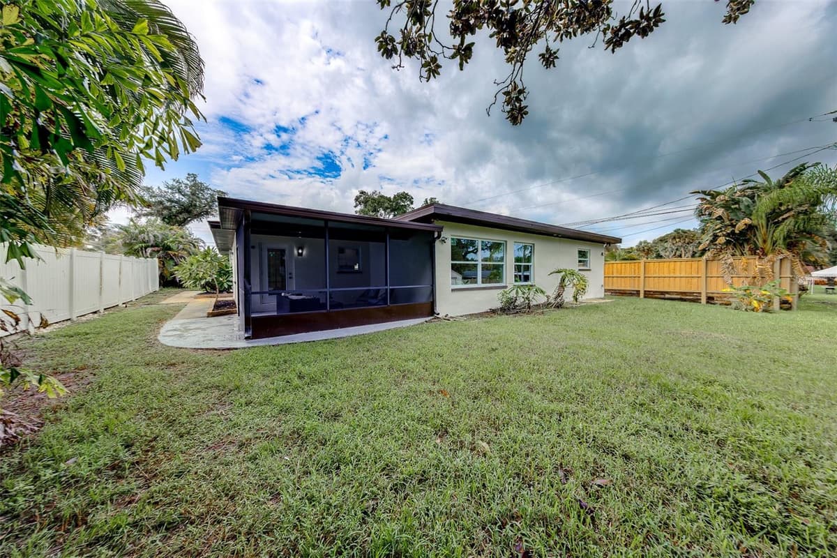 3042 KAPOK KOVE DRIVE — photo 56 of 65