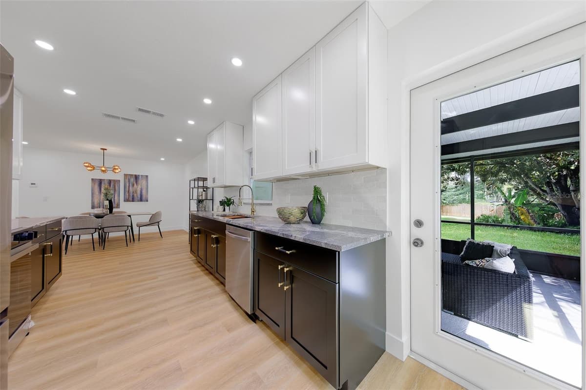 3042 KAPOK KOVE DRIVE — photo 23 of 65