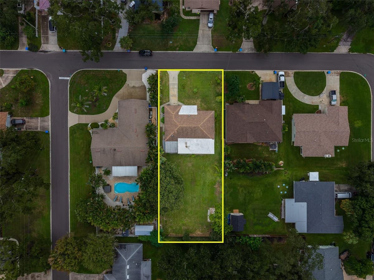 3042 KAPOK KOVE DRIVE — photo 3 of 65