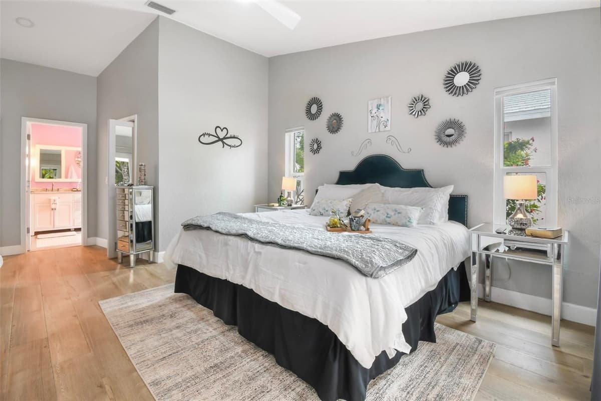 851 3RD AVENUE — photo 8 of 45