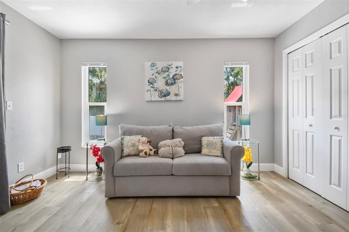 851 3RD AVENUE — photo 31 of 45