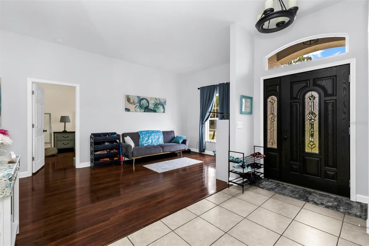 2142 SNOVER AVENUE — photo 9 of 68