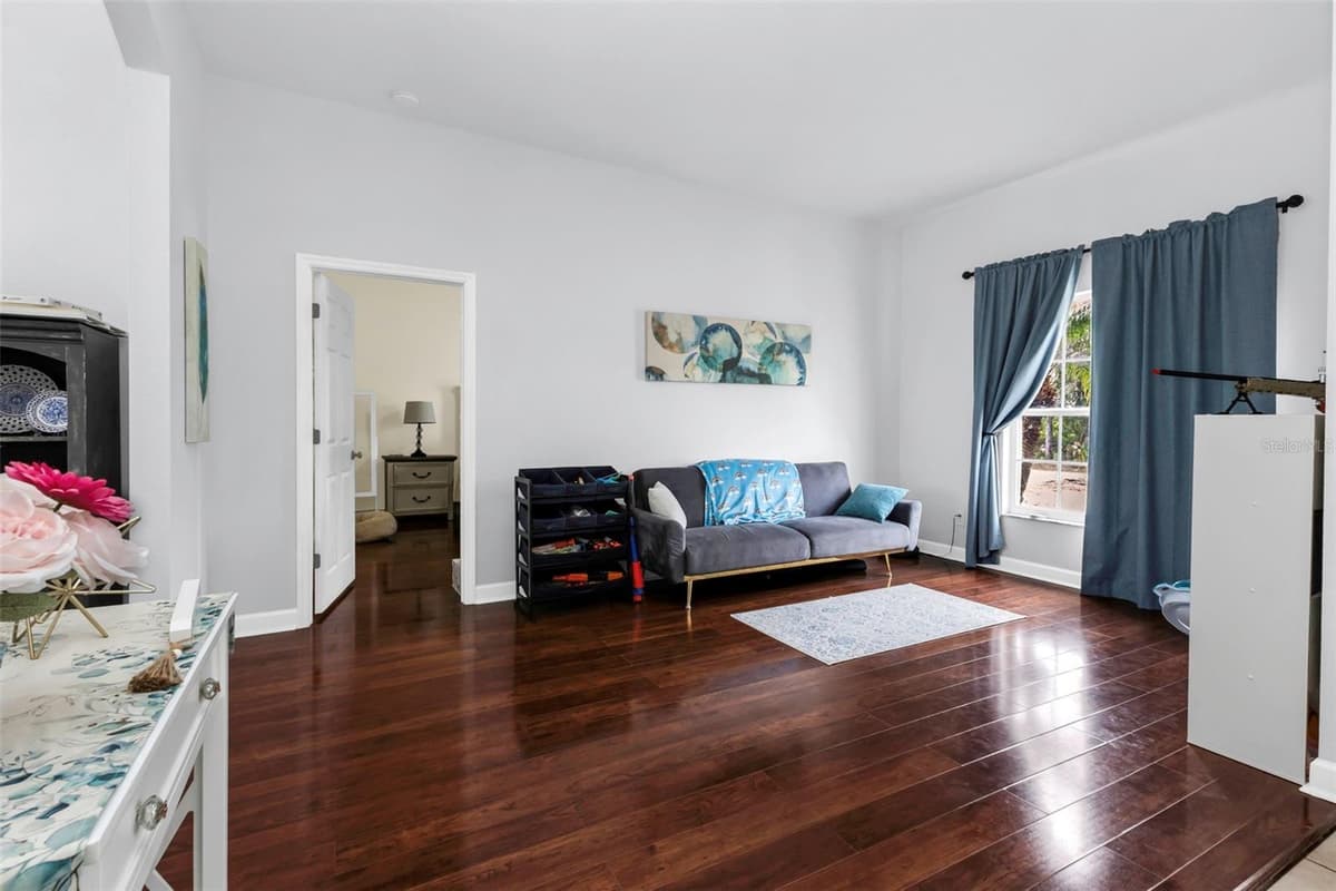 2142 SNOVER AVENUE — photo 10 of 68