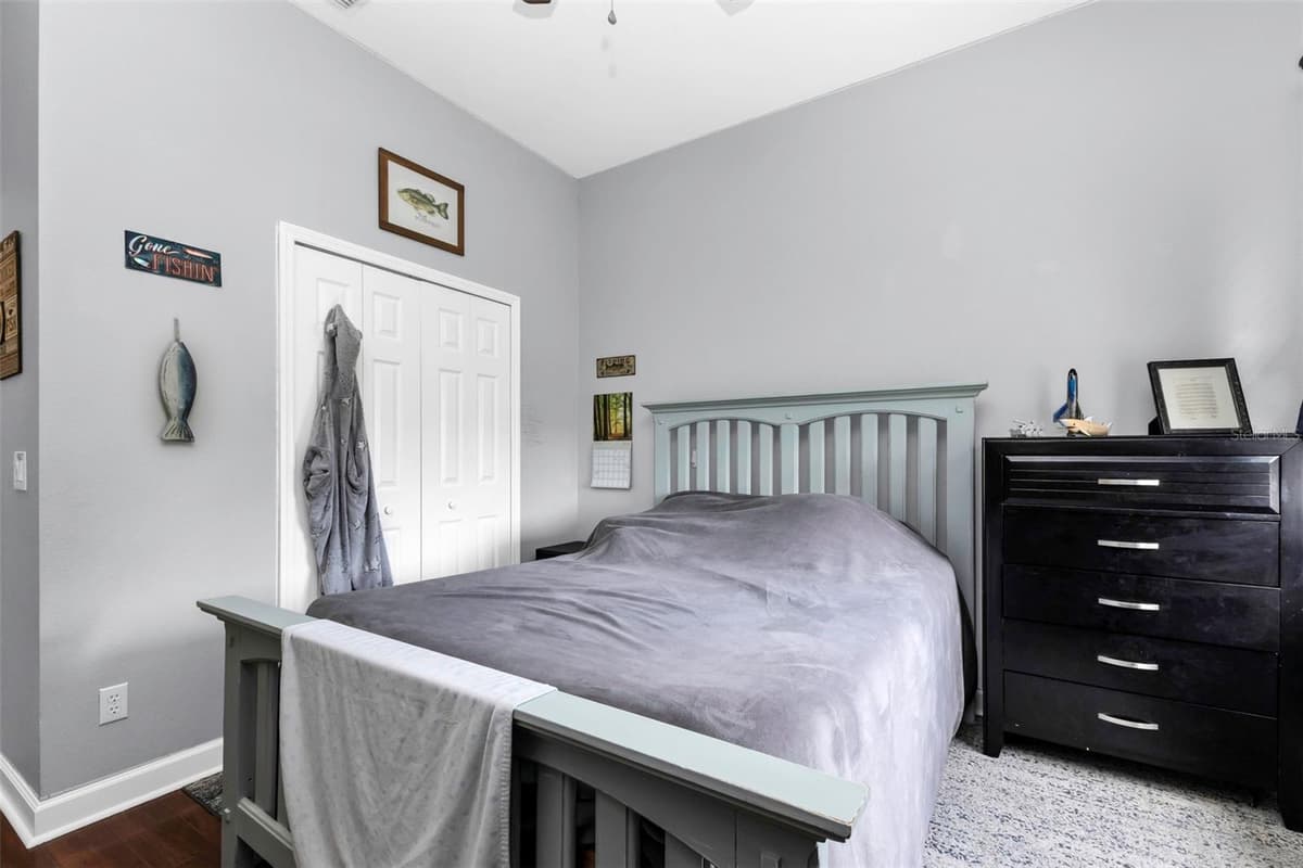 2142 SNOVER AVENUE — photo 40 of 68