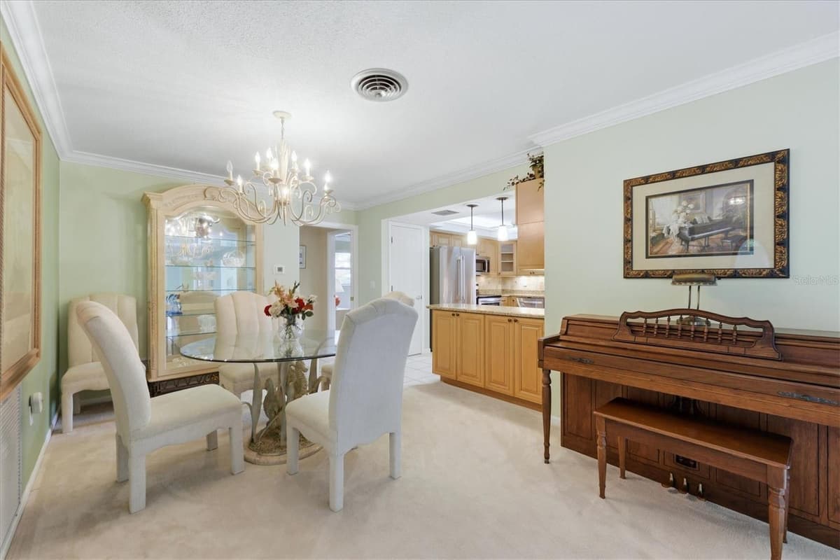 1175 CAPLES STREET — photo 13 of 48